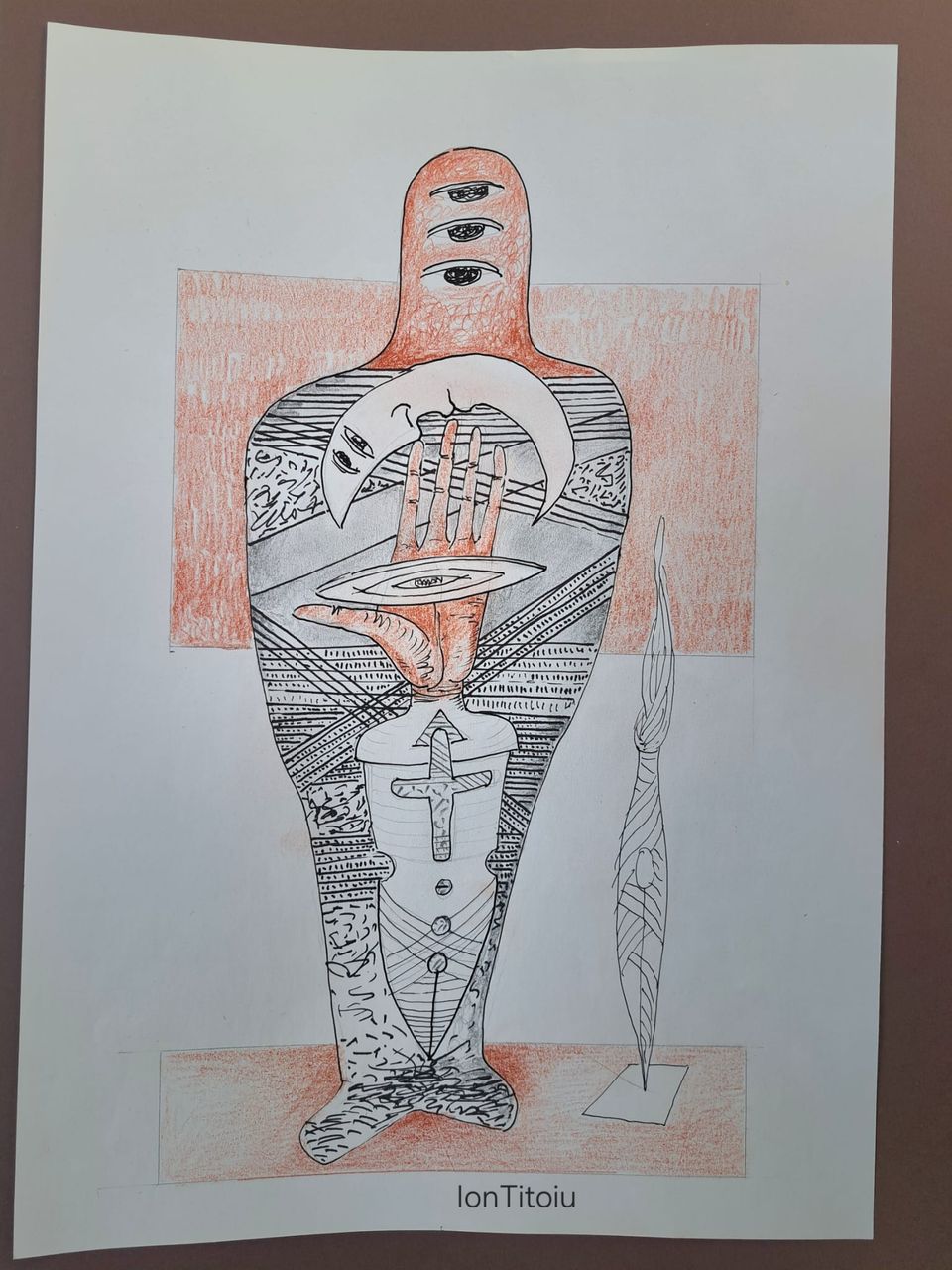 Totem cu semilună și pește